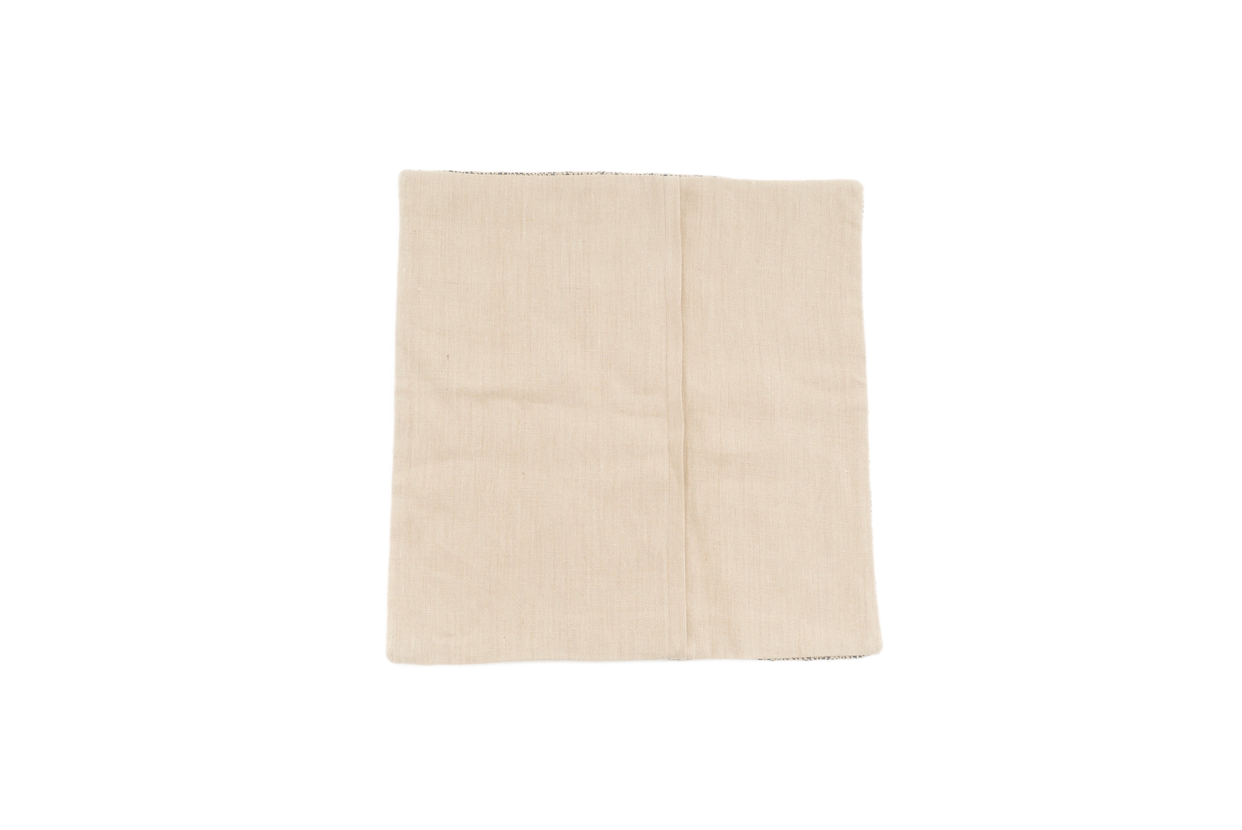 Sustainable Romanian hemp pillow, handwoven, rustic beige, artisan design.